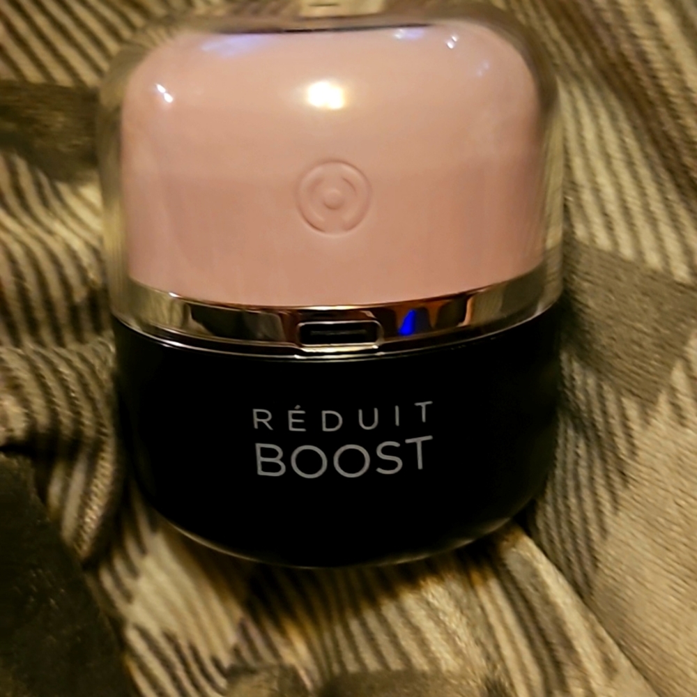 REDUIT BOOST SKINCARE DEVICE